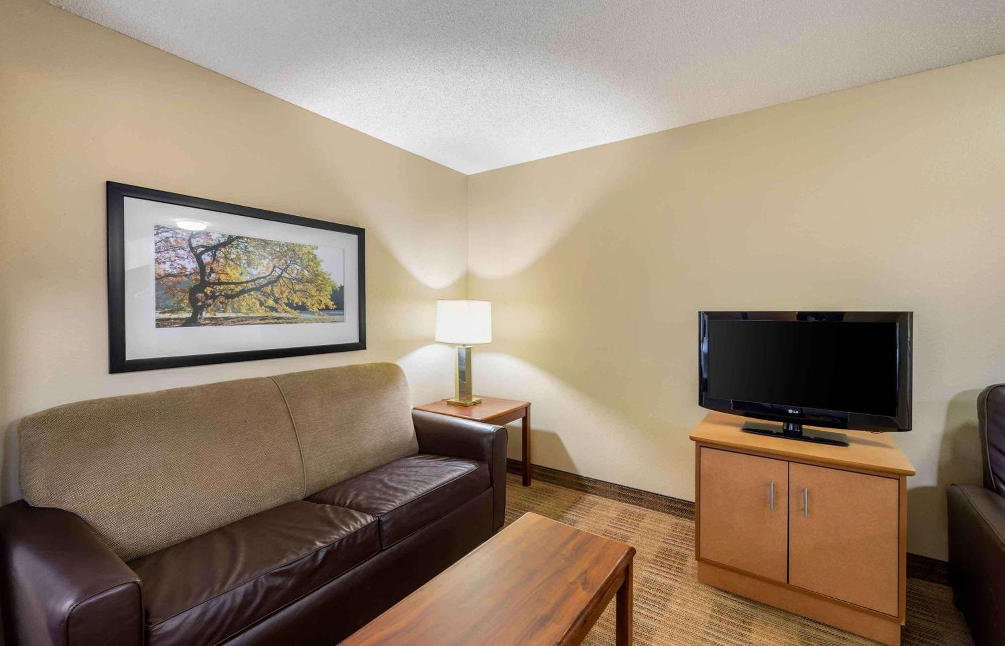 Hotel Extended America - - West