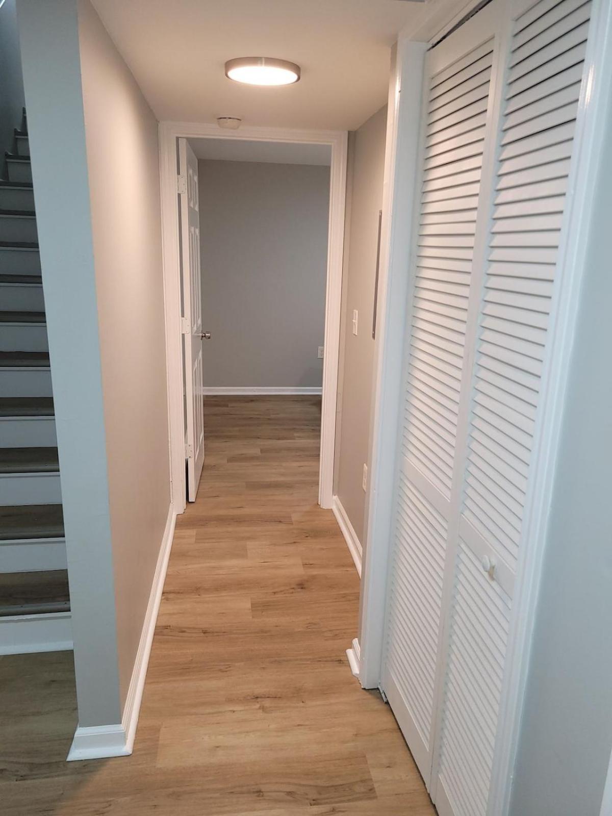 Apartment Davenport Dwellings-newly Furnished 3bd 2ba