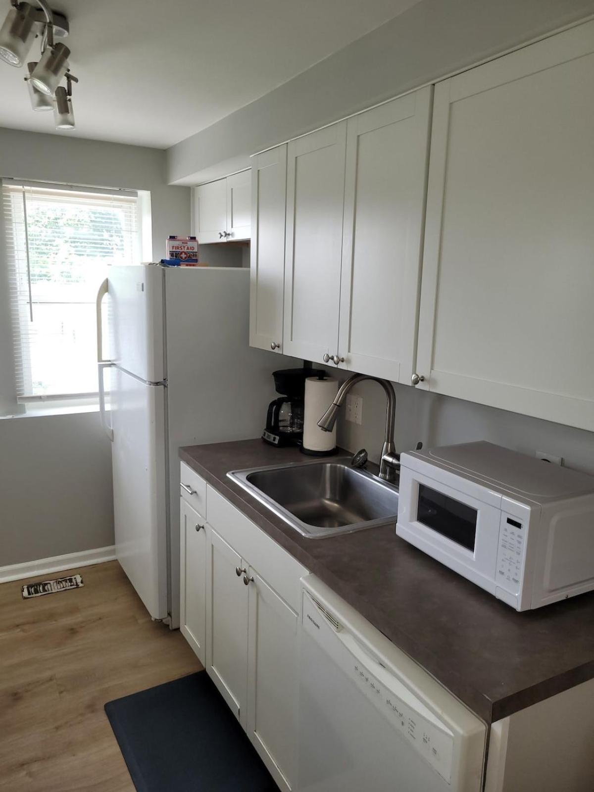 Davenport Dwellings-newly Furnished 3bd 2ba *