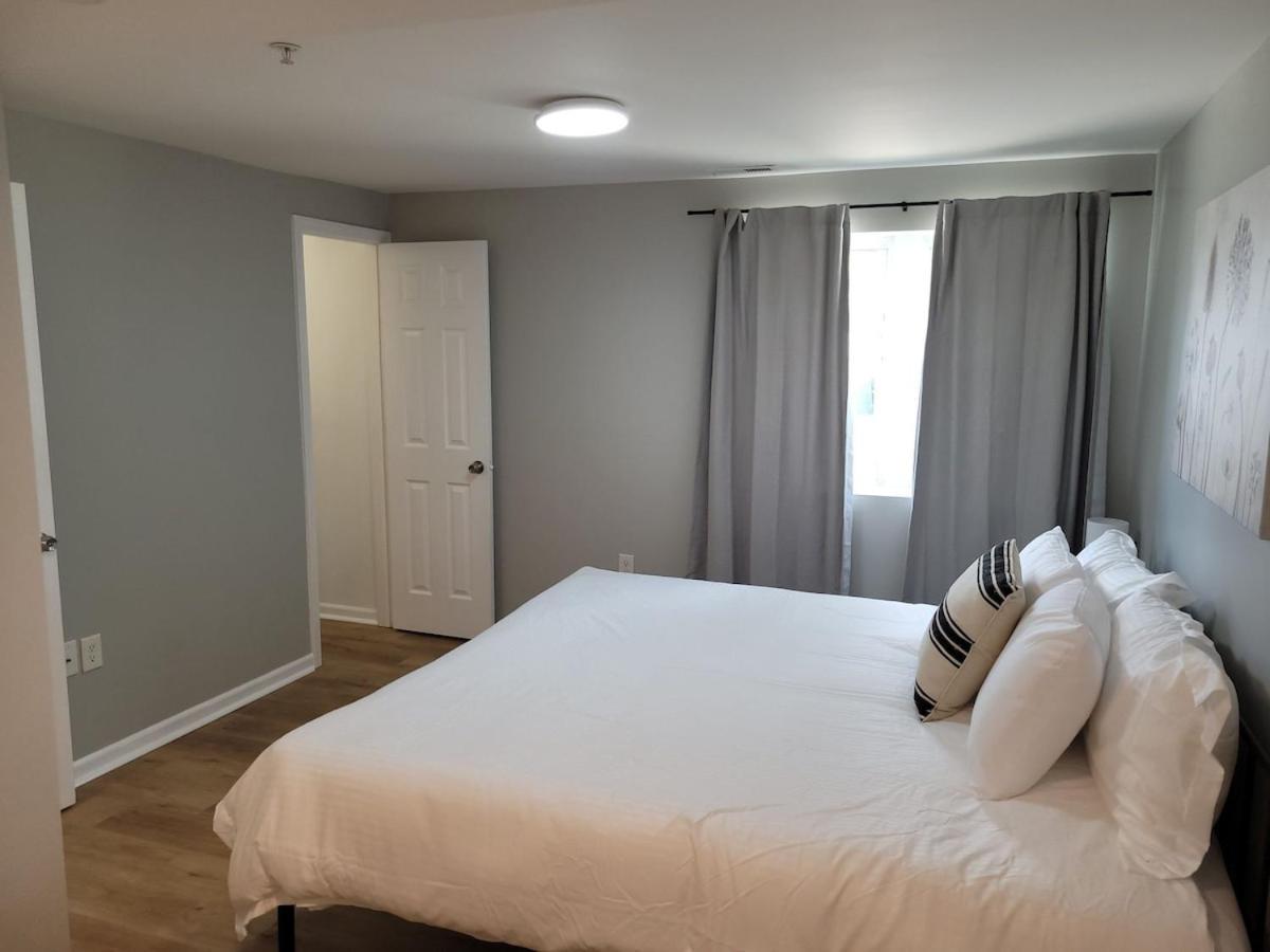 Apartment Davenport Dwellings 10- By Unmc
