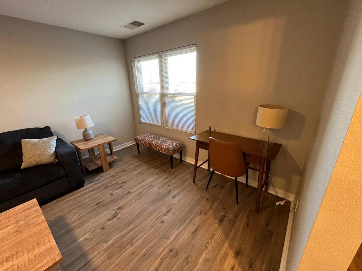 Aksarben Living-cozy 1 Bdrm 1 Ba Apartment