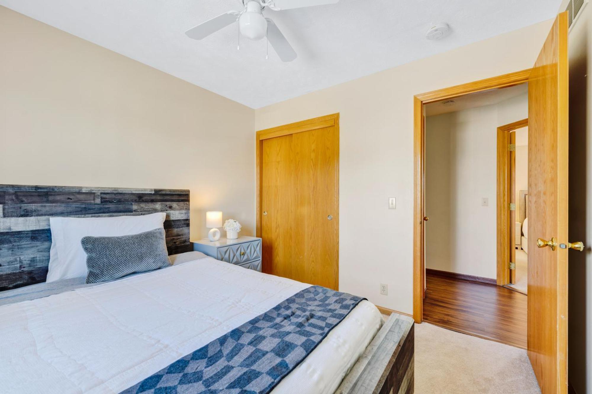 Pet Friendly,3 Queen Beds, One-full Bed With Fast Free Wifi Holiday home