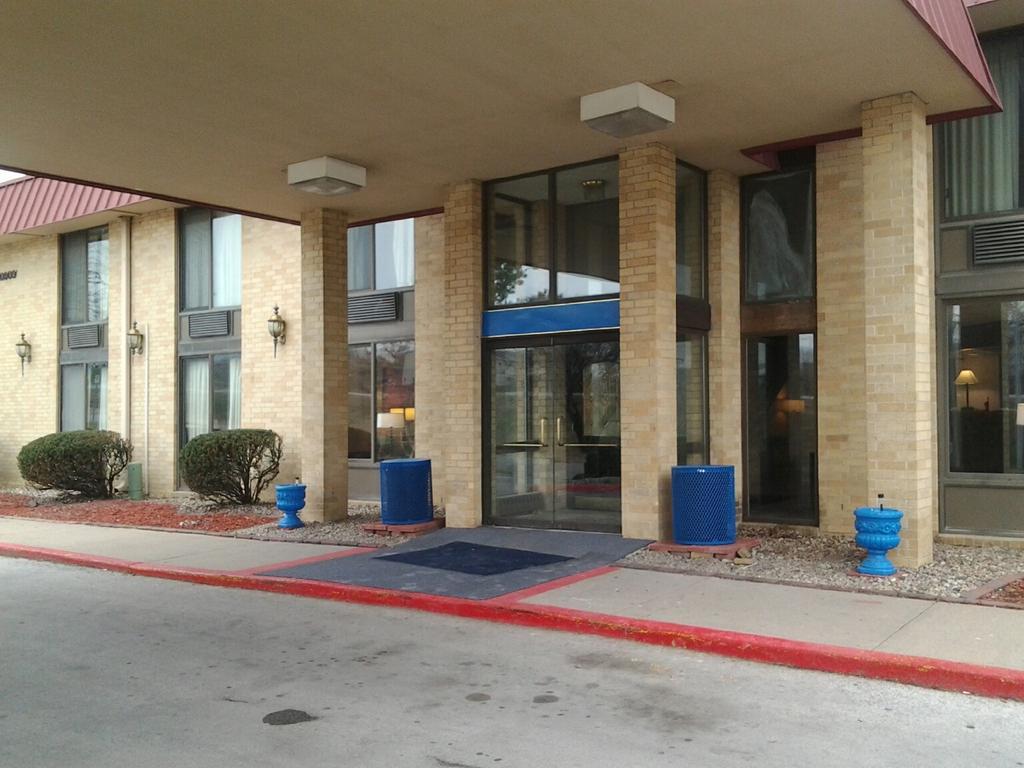 Westmont & Hotel Omaha