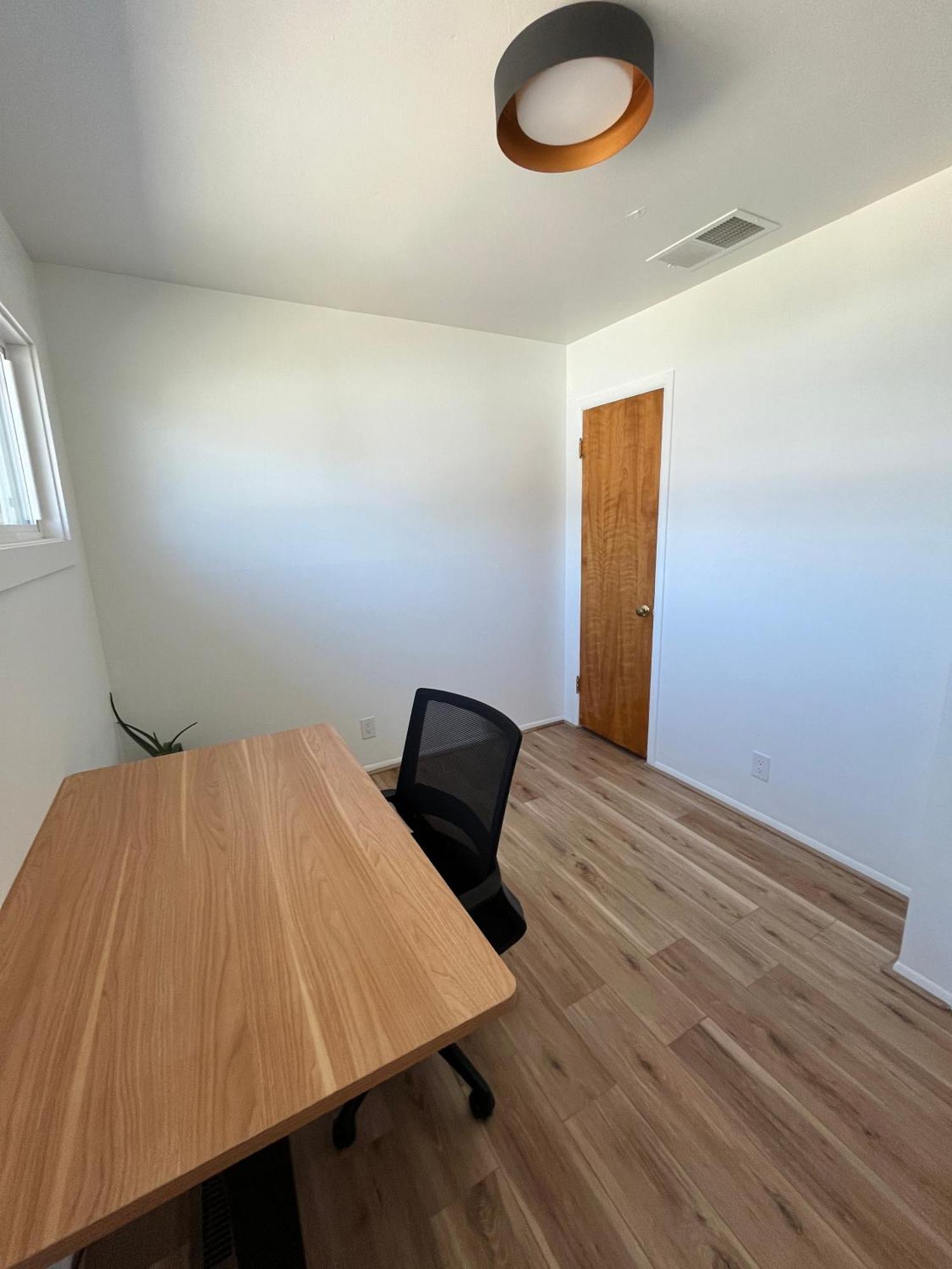 402 Zen Den * Omaha