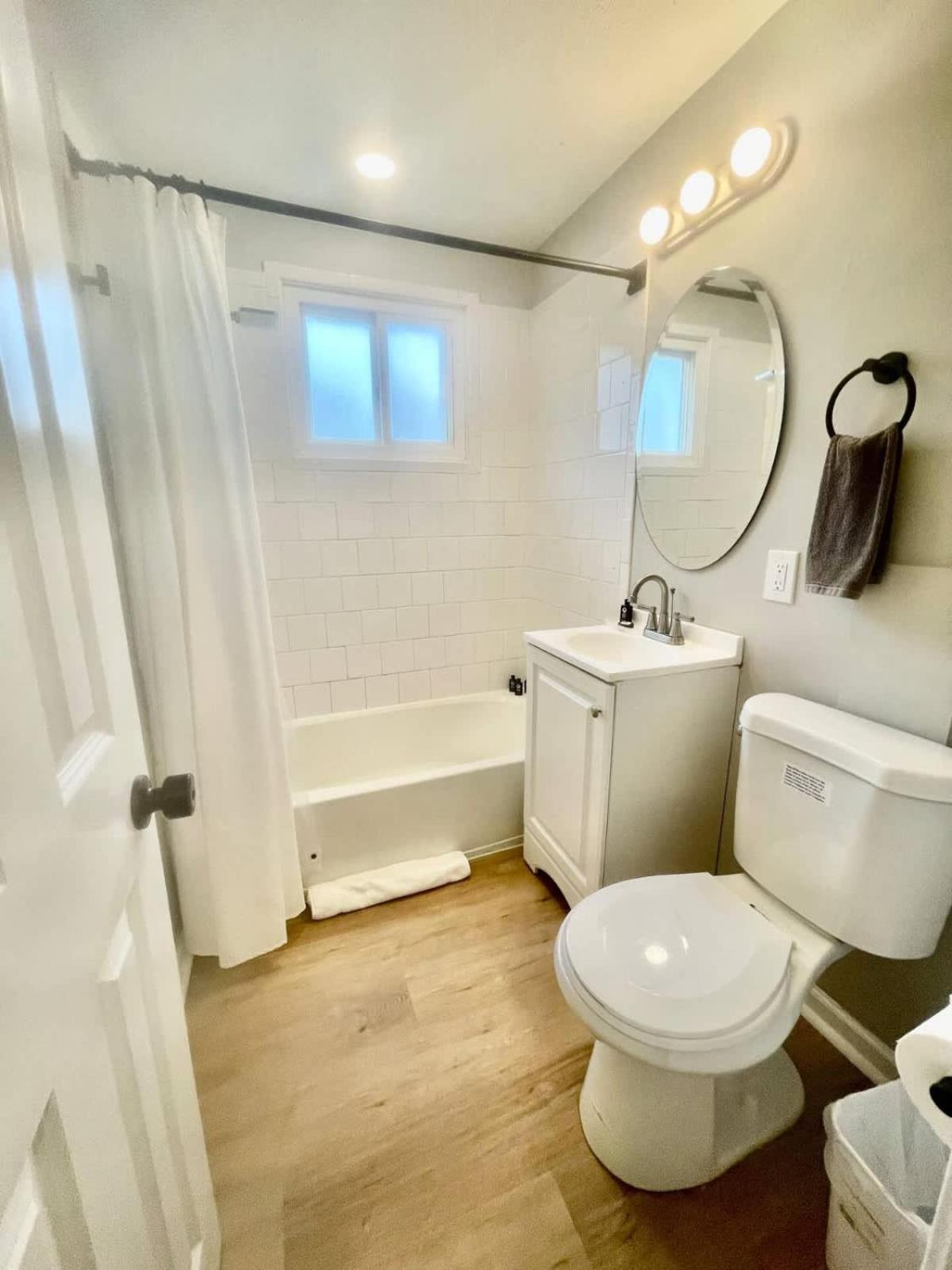 Apartment Joslyn 12-newly Remodeled 1 Bdrm Omaha