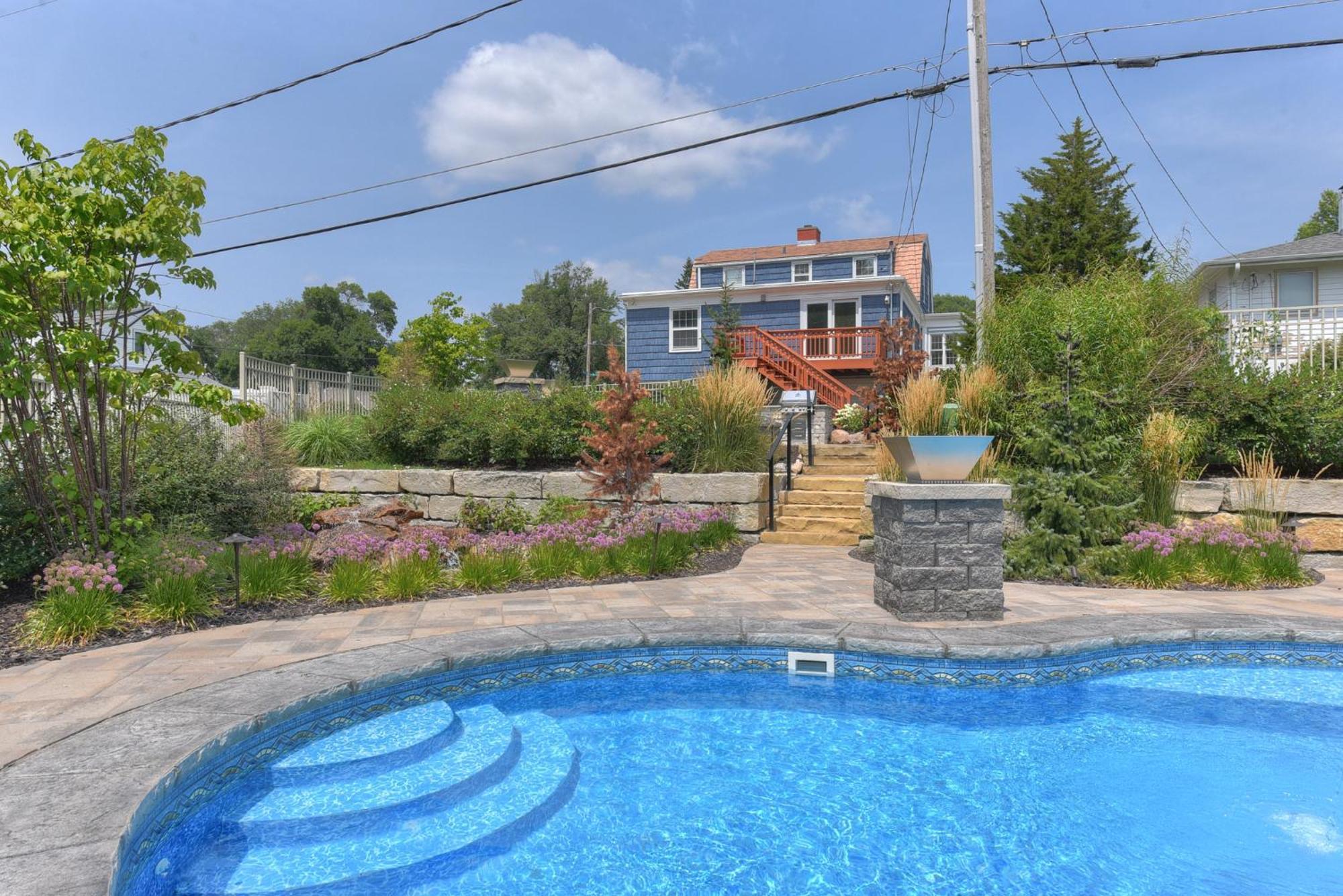 Luxury Oasis Heated Pool, Hot Tub, Bbq * Omaha