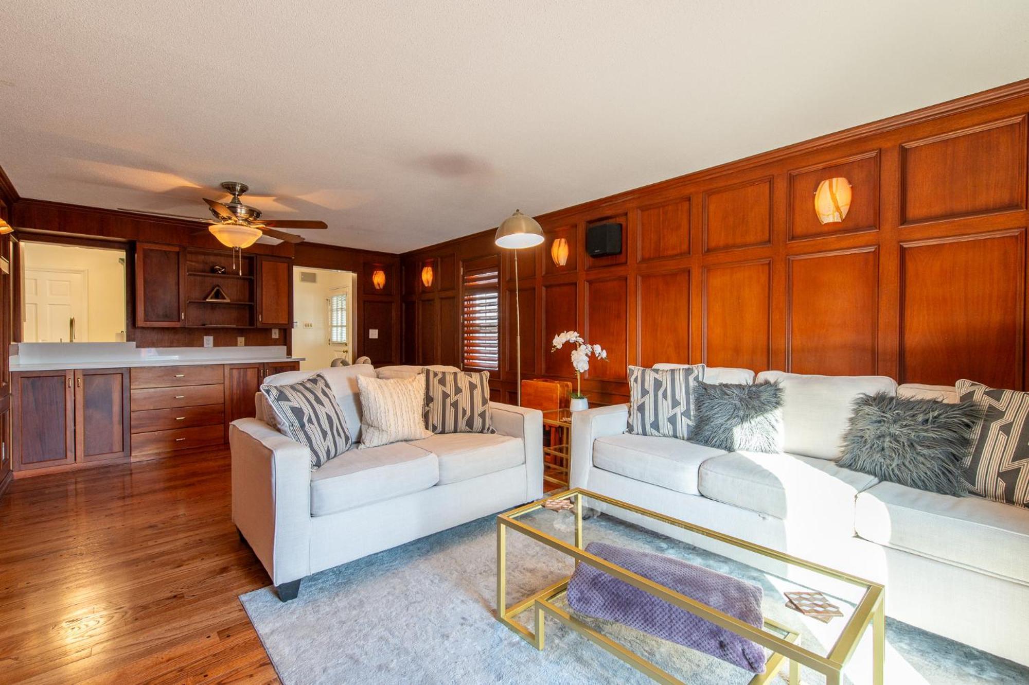 Holiday home Luxury Oasis Heated Pool, Hot Tub, Bbq