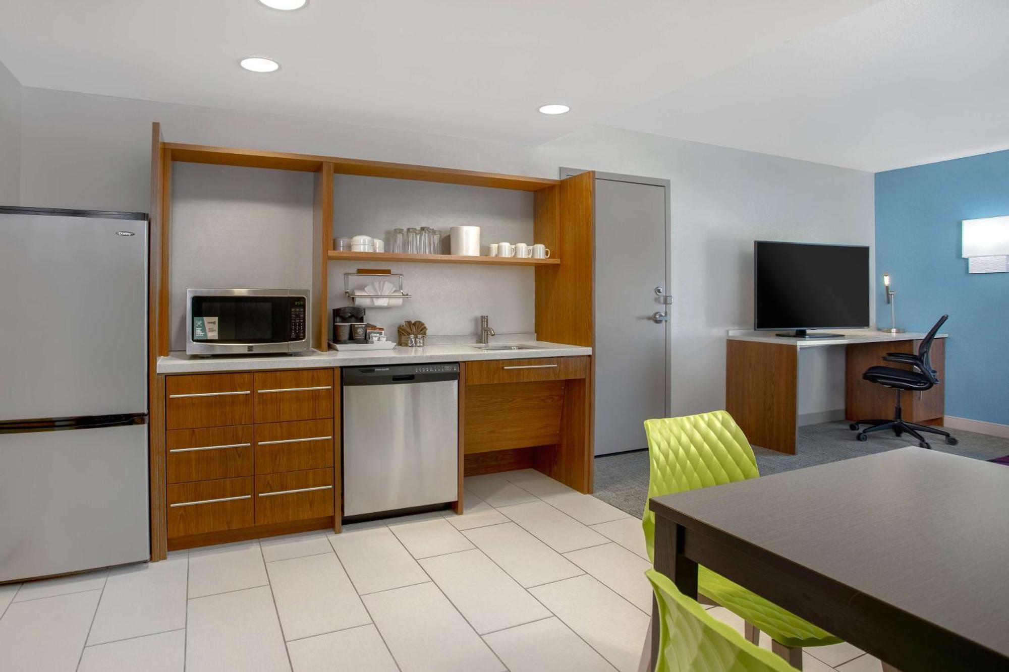Hotel Home2 By Hilton West 3*