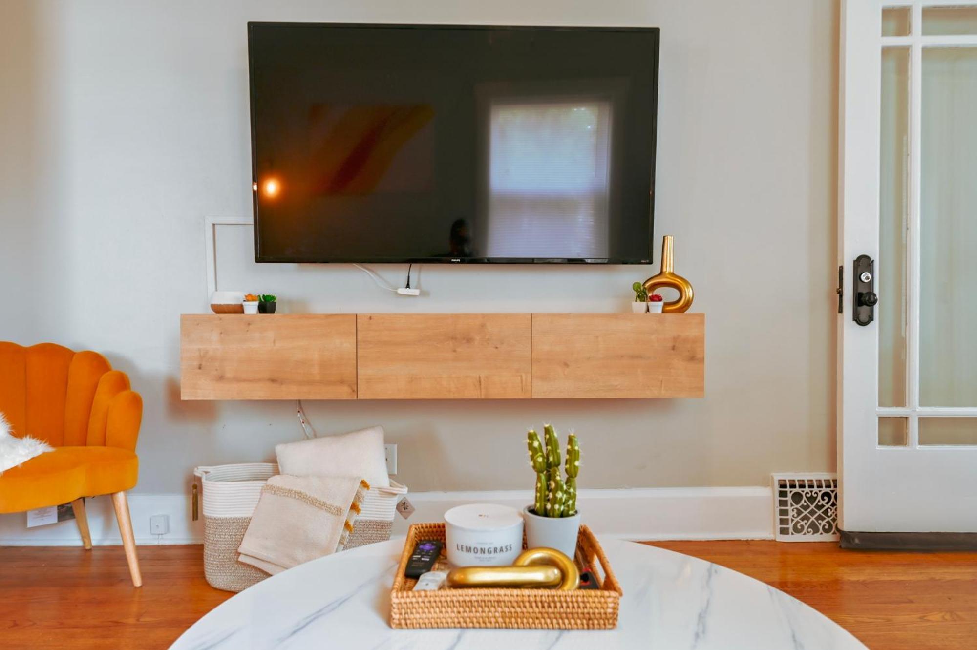 Little Italy Retreat Self-check-in, 2br, Smart Tv Holiday home