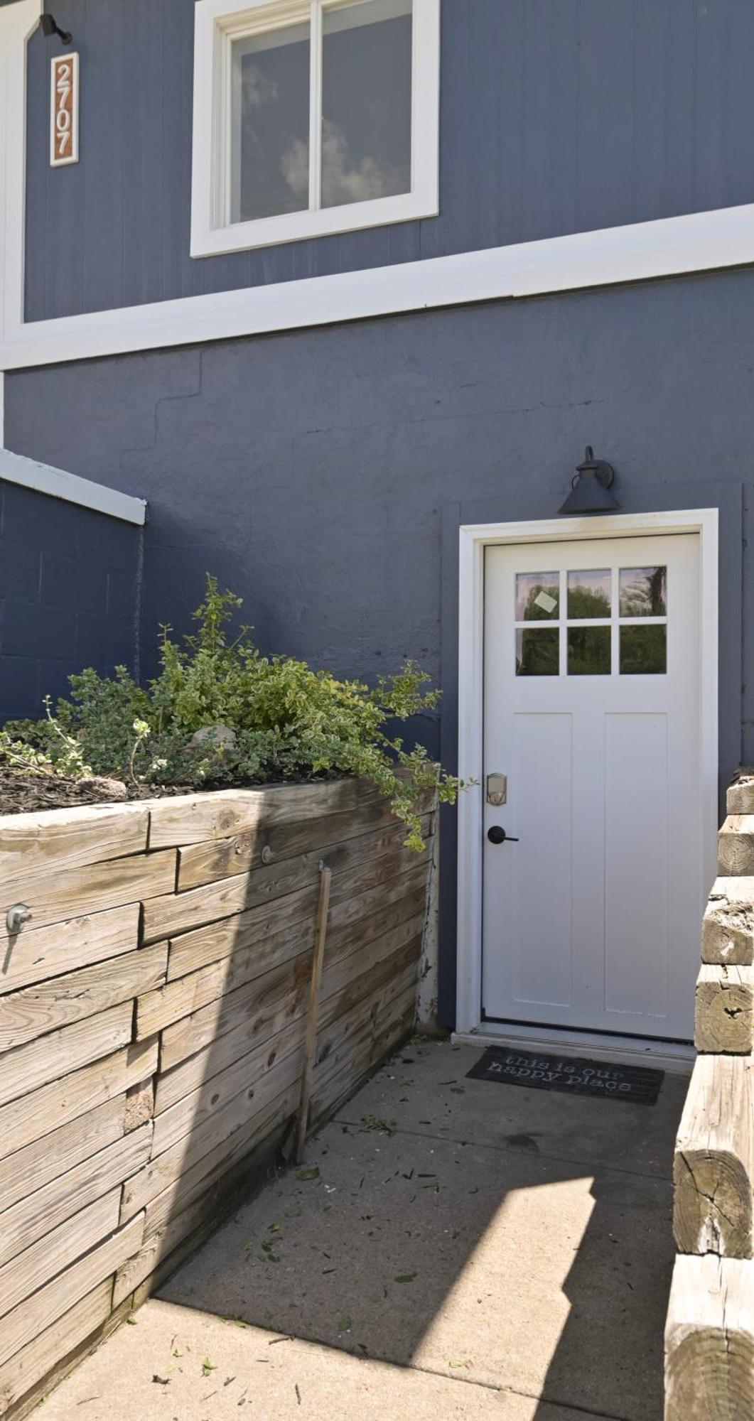 Lovely Near Zoo With Self Check-in, Smart Tv *