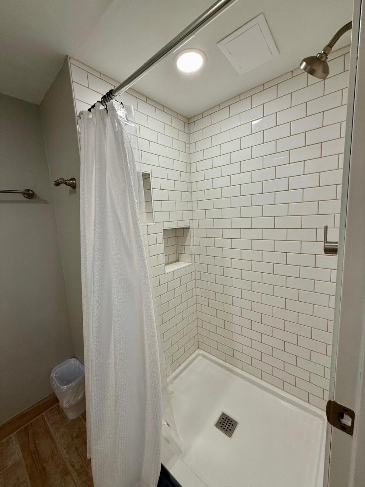 Aksarben View One Bedroom * Omaha