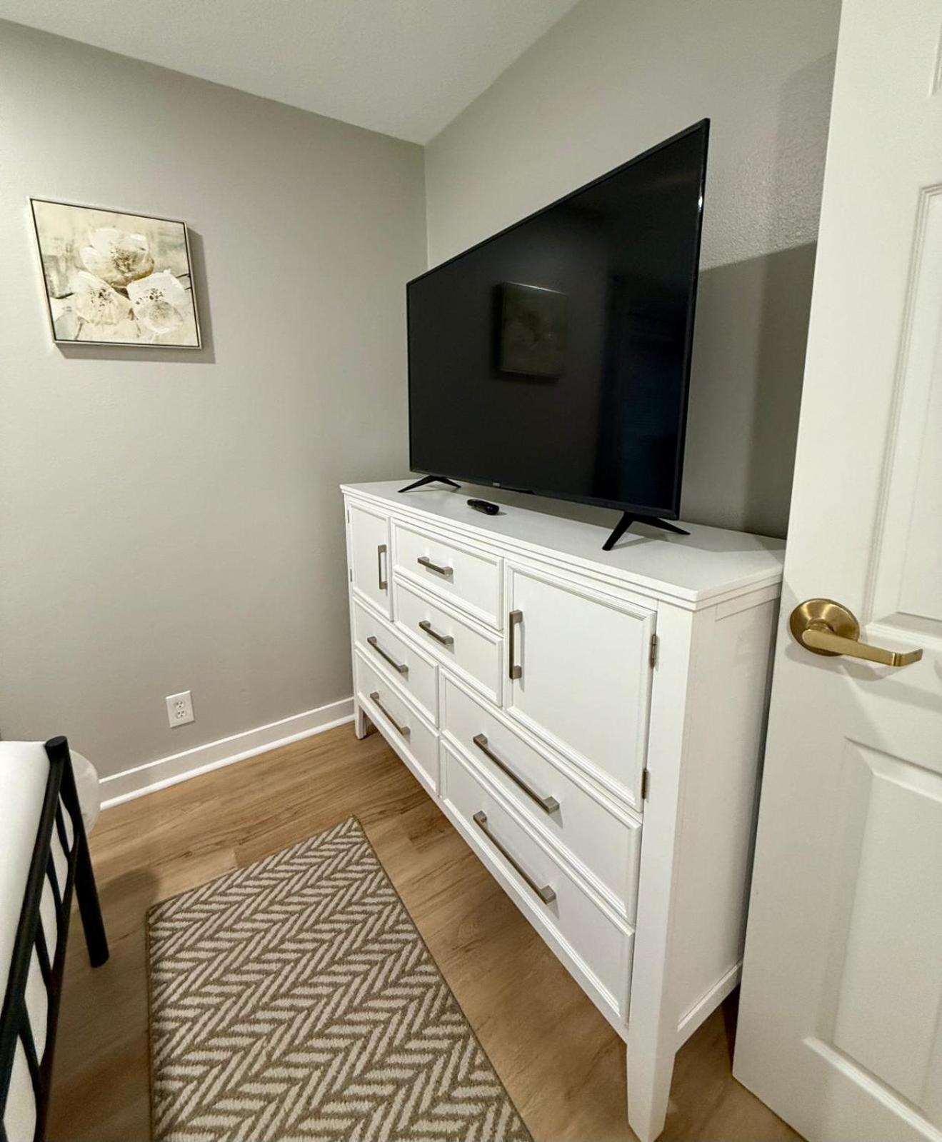 Apartment Aksarben Gem Near Uno Omaha