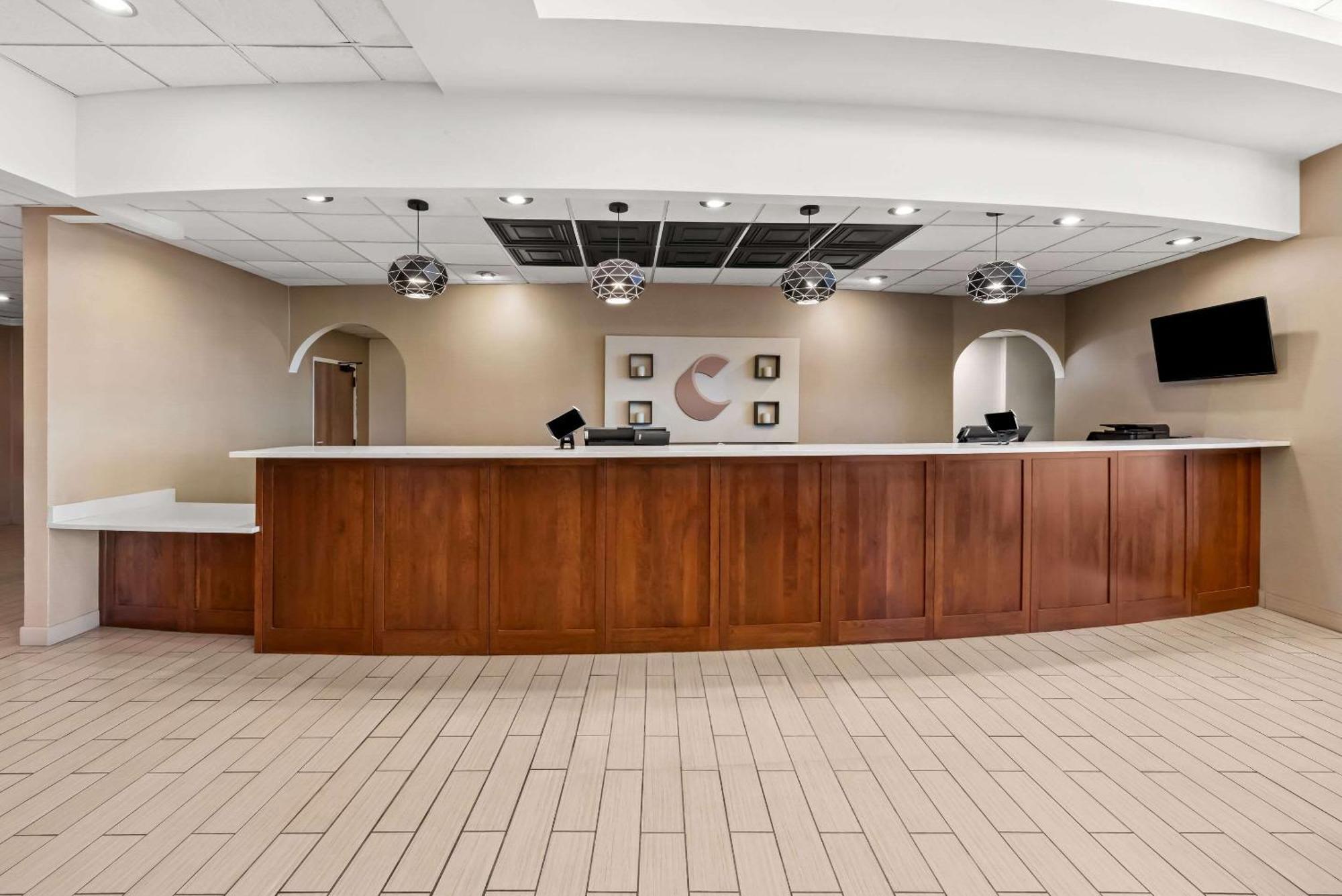 Hotel Comfort & Omaha