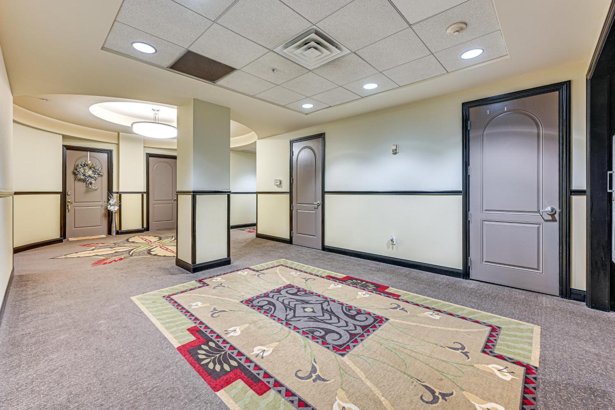 Apartment Historical In Dtwn - Pets Welcome! *