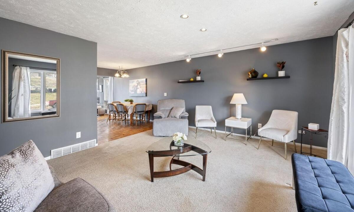 Warren House -5 Bedroom