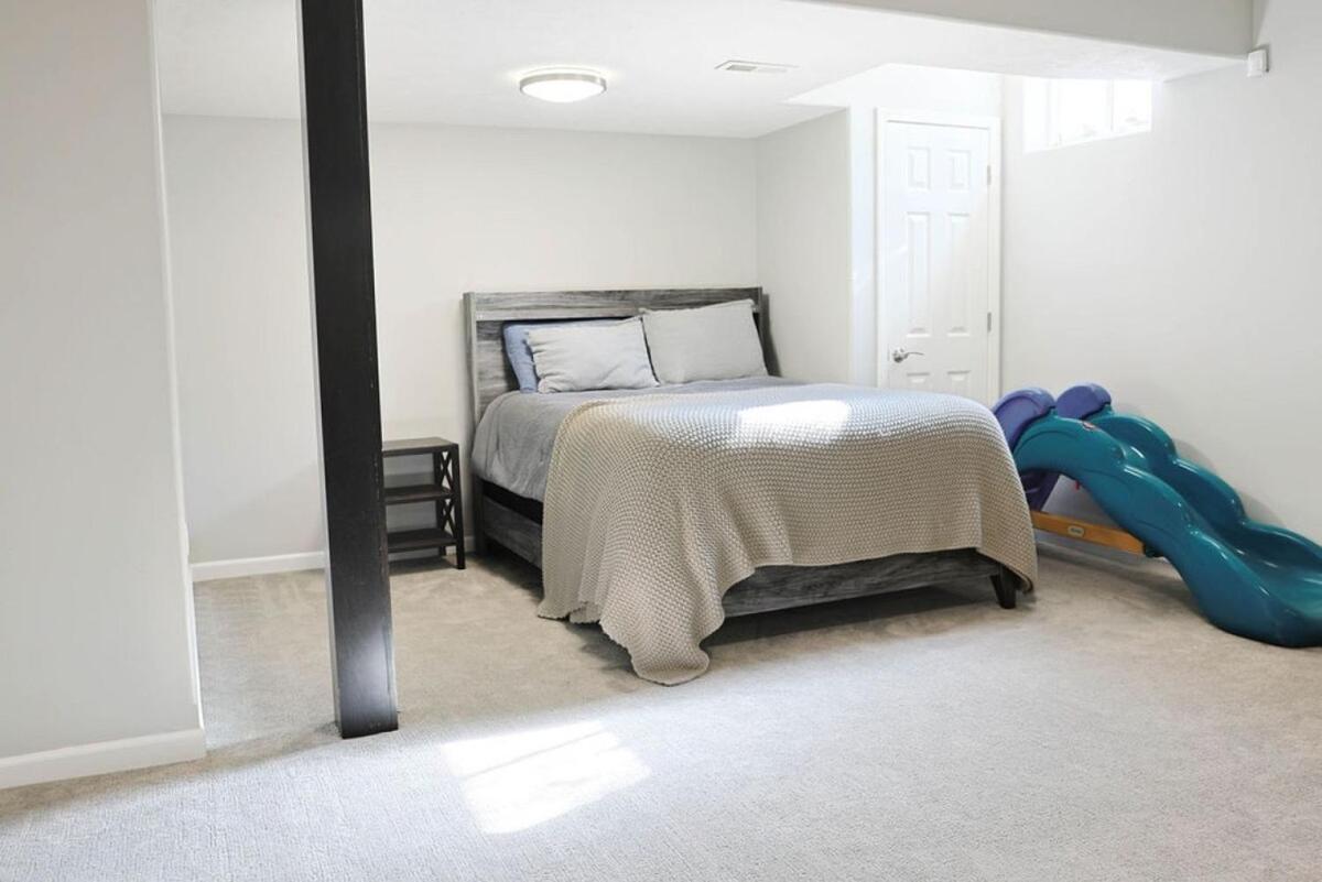 Holiday home Golf Oasis Sleeps 22! Hot Tub Firepit Gym Pool *