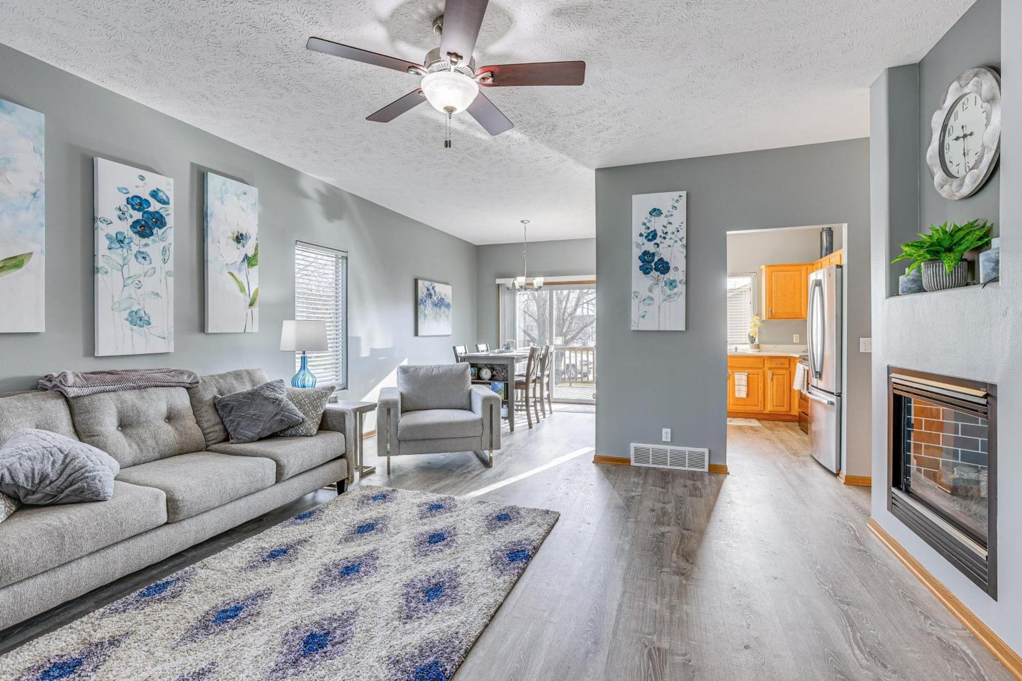 Updated - 15 Miles To Downtown! Apartment Omaha