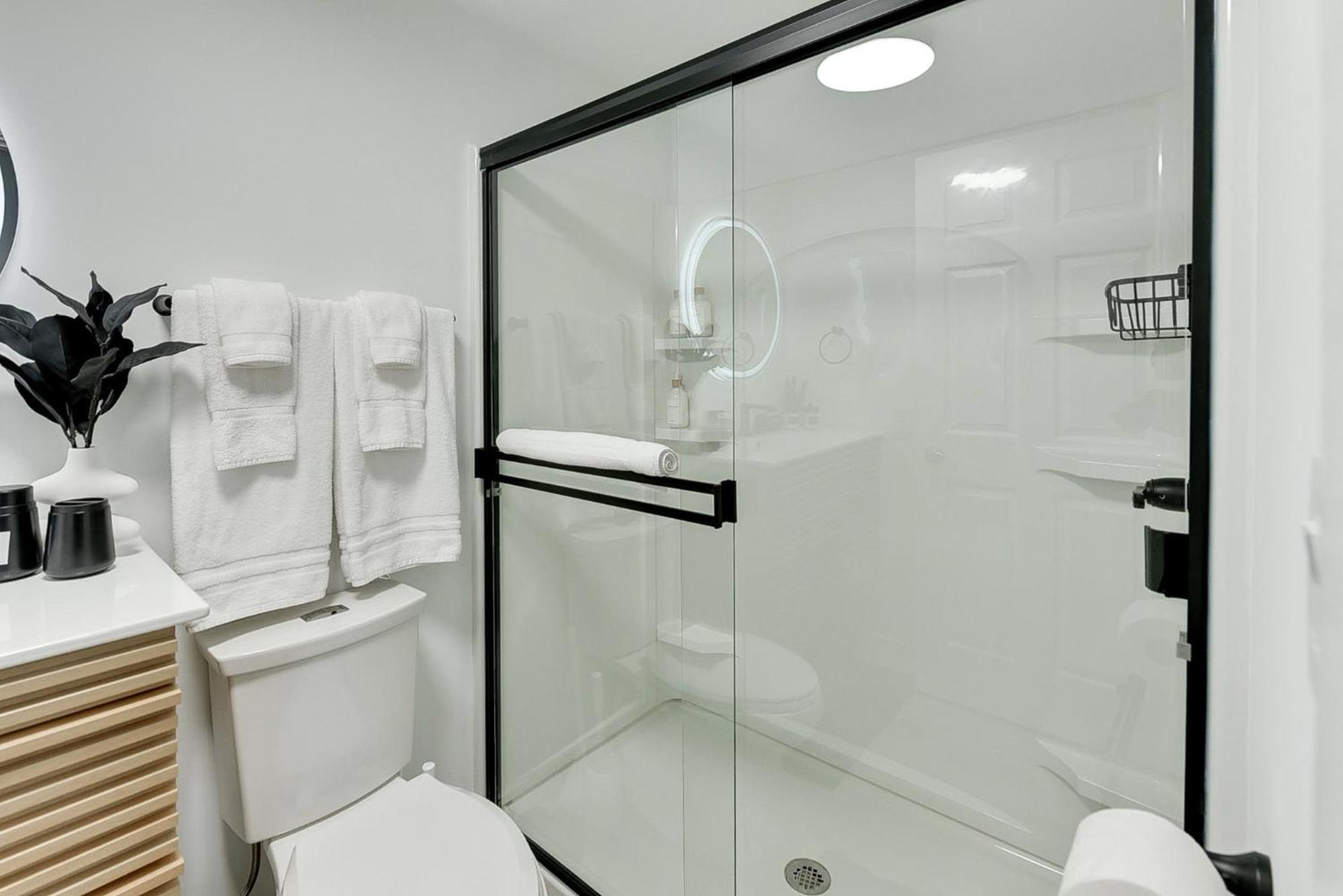 Modern Chic Retreat Luxe Comfort And Style *