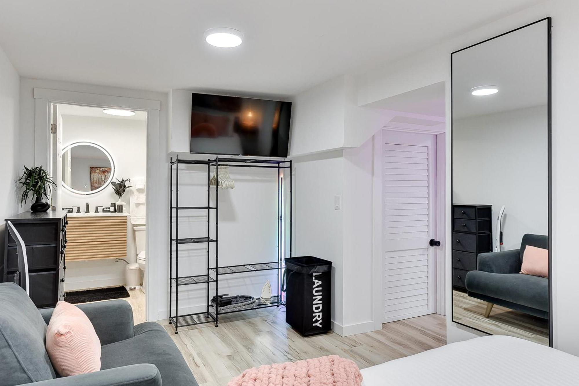 Holiday home Modern Chic Retreat Luxe Comfort And Style *