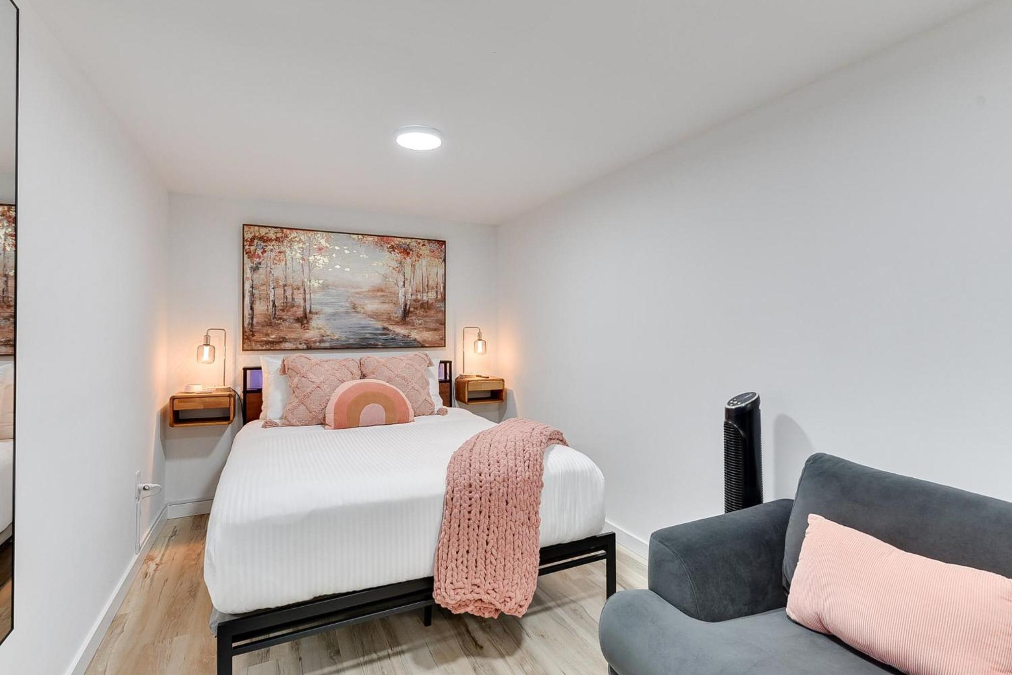 Modern Chic Retreat Luxe Comfort And Style
