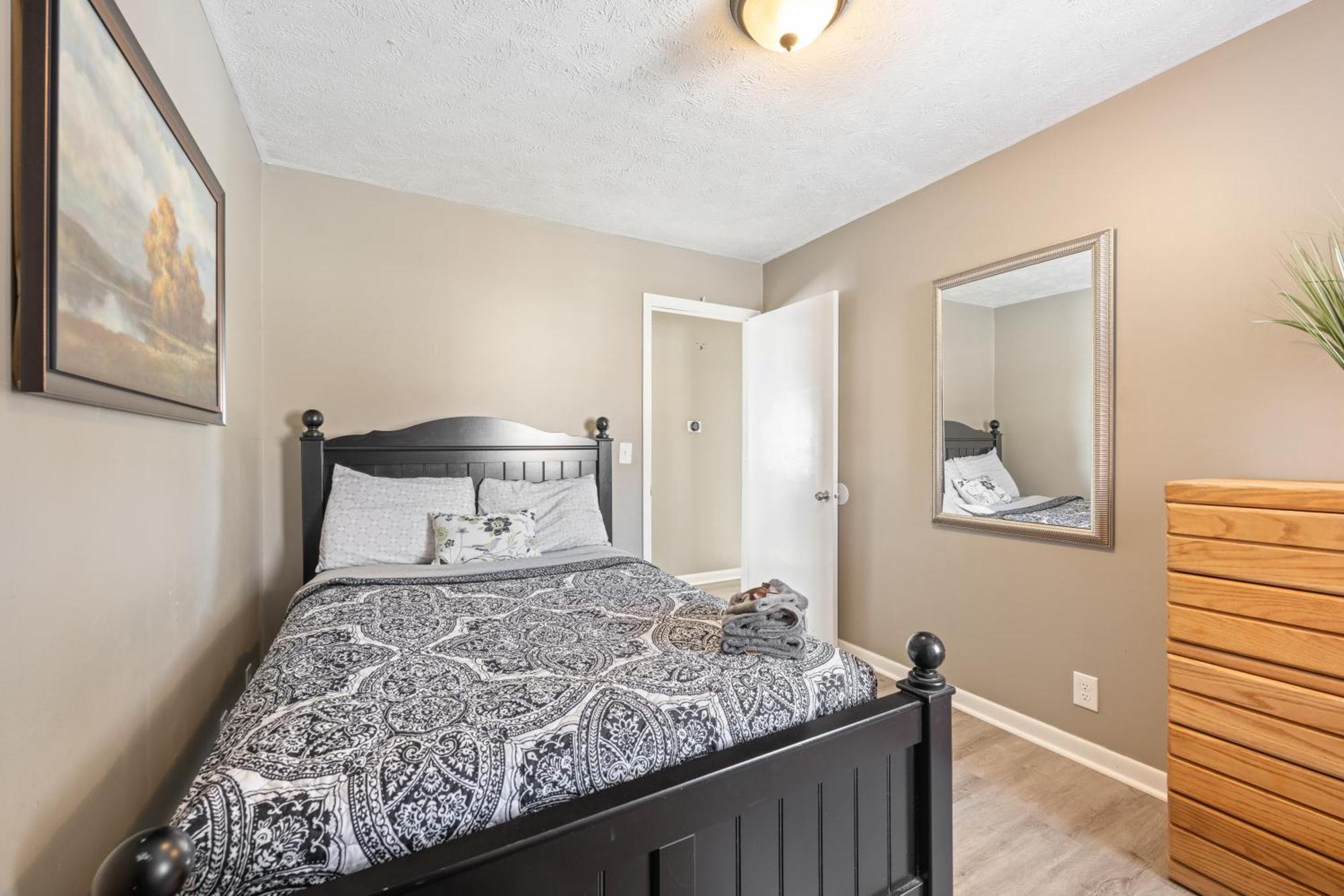 Taylor Holiday home Omaha