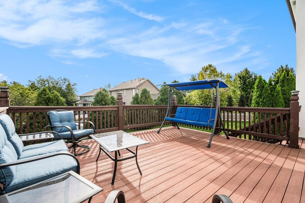 Furnished 5 Bedroom Executive * Omaha