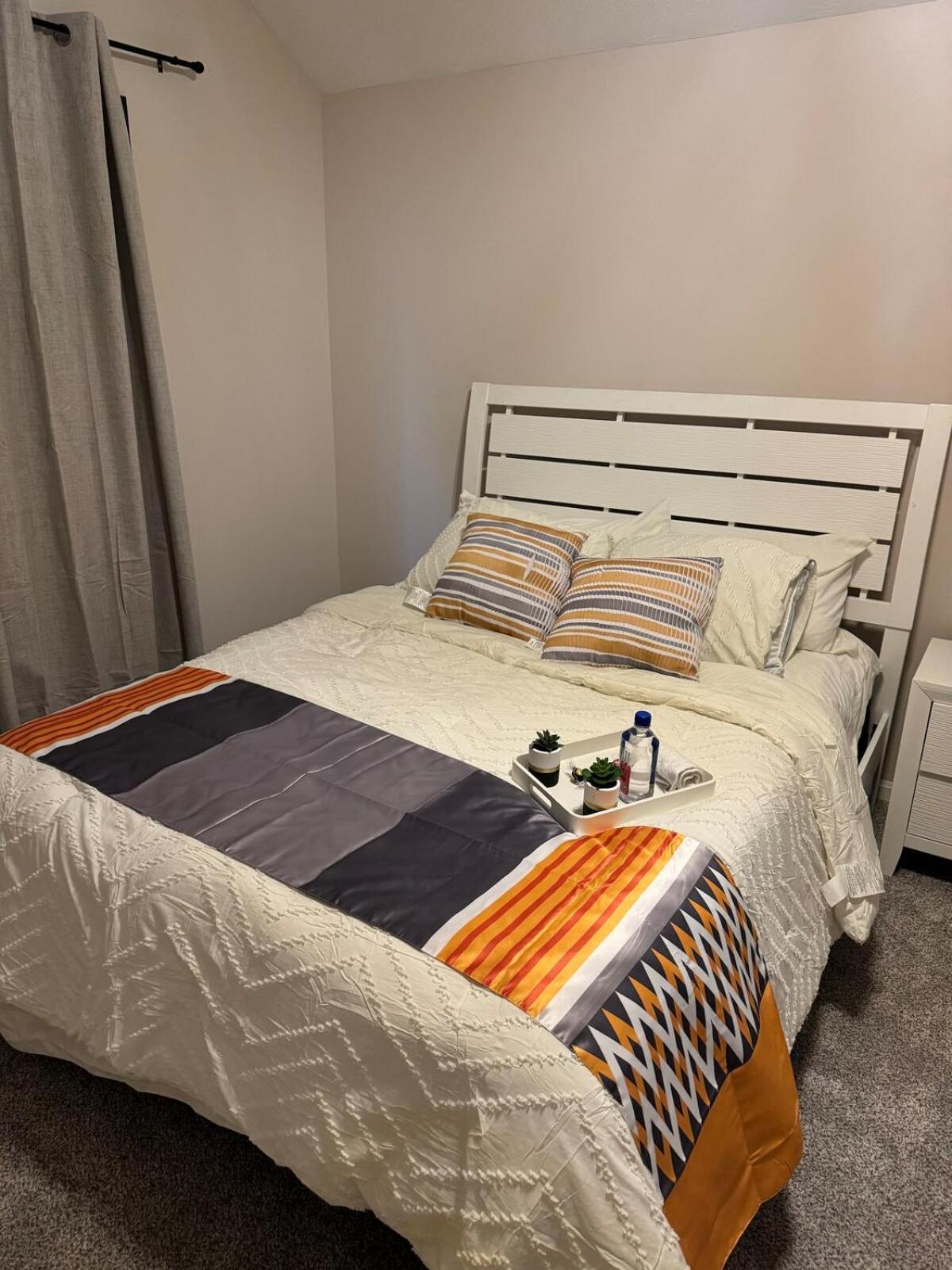 Furnished 5 Bedroom Executive Villa Omaha