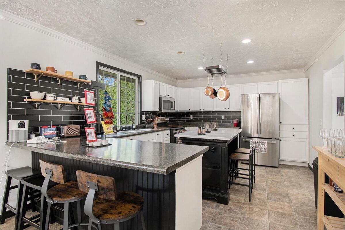 Charming Elegance Getaway Holiday home *