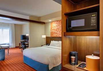 Hotel Fairfield & By Marriott Northwest Omaha