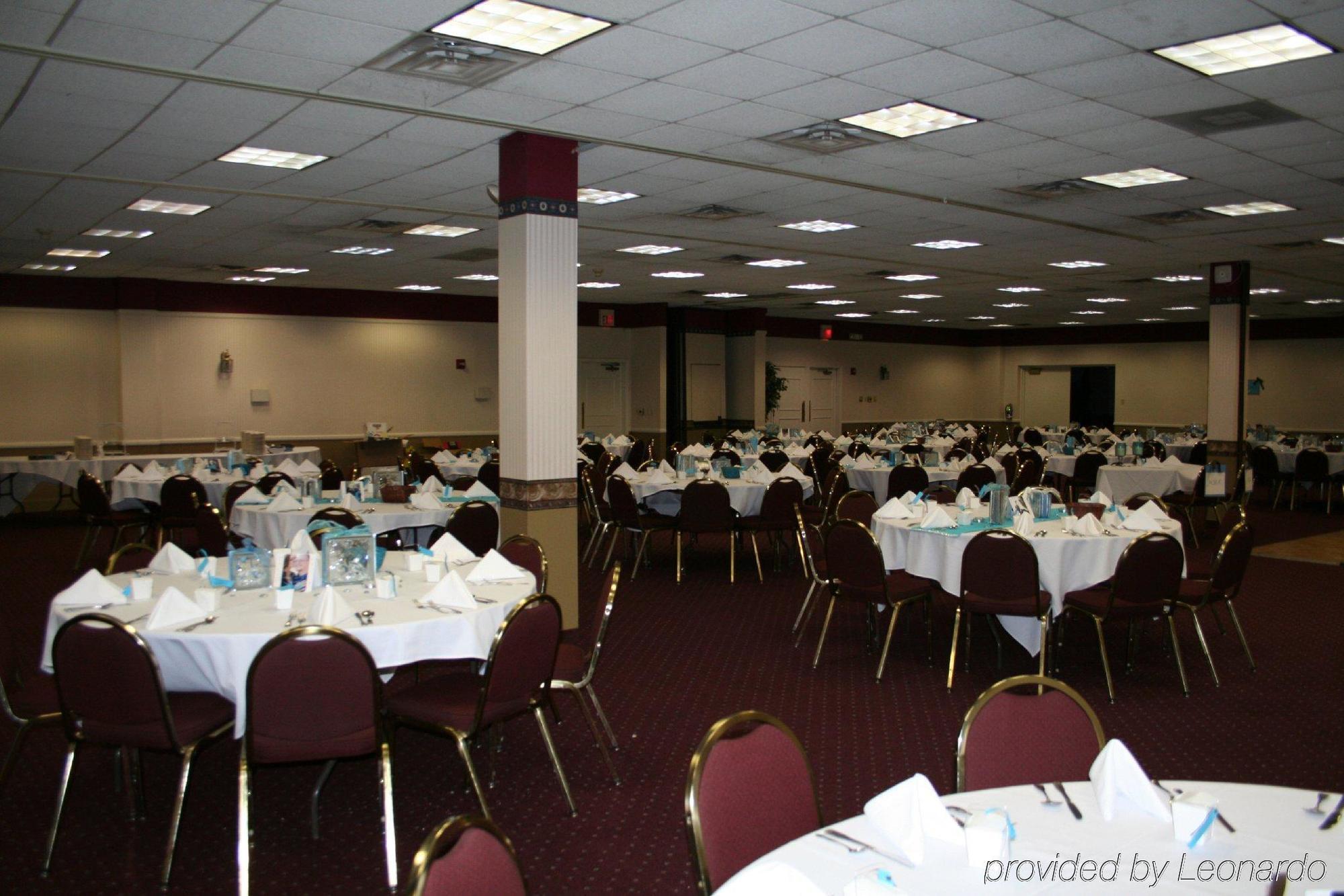 Westmont & Hotel 2*