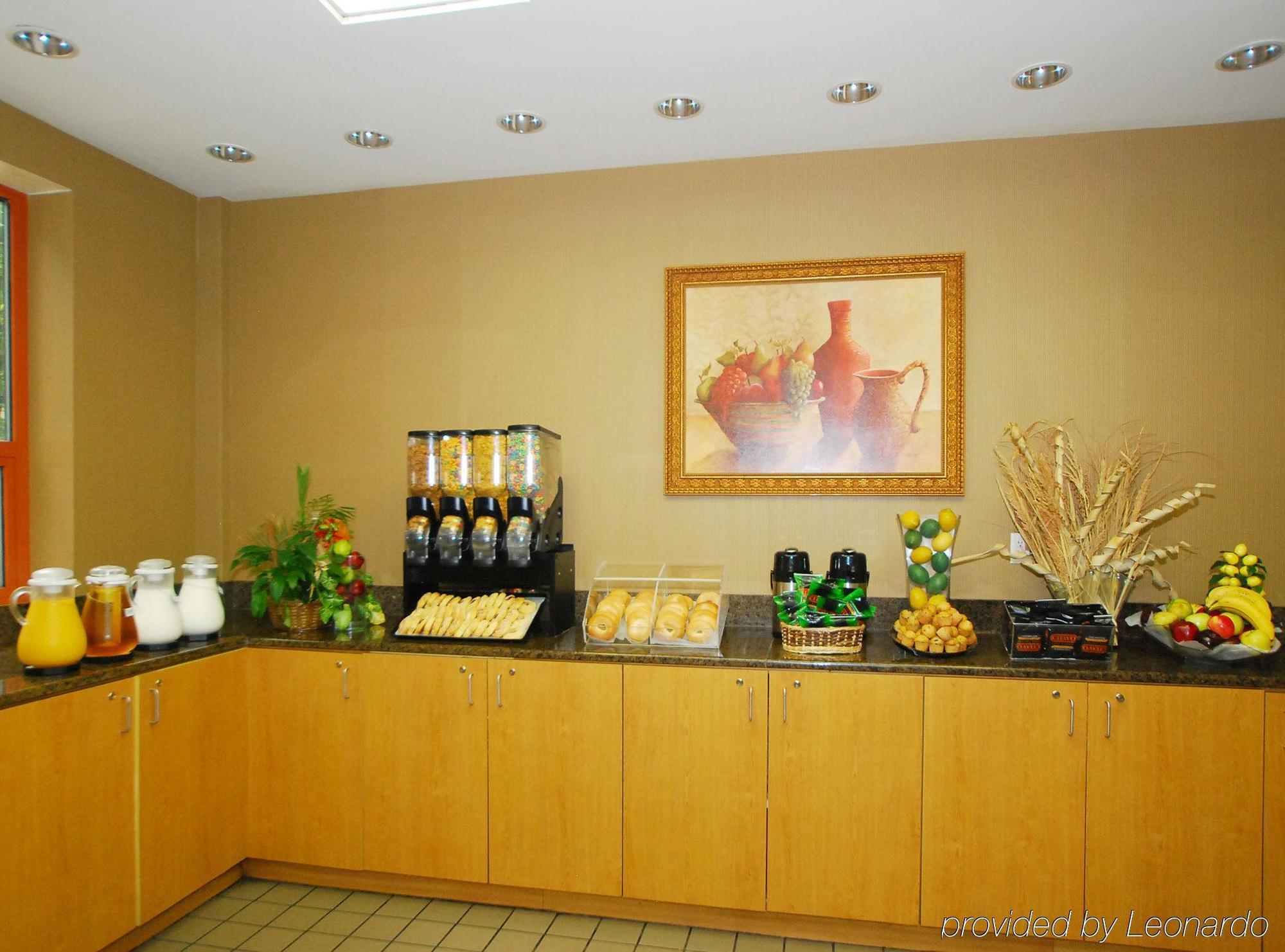Four Points By Sheraton Midtown 3*