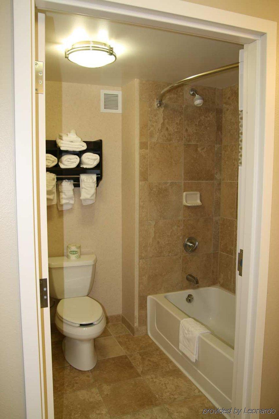 Hampton & Omaha-downtown 3* Omaha