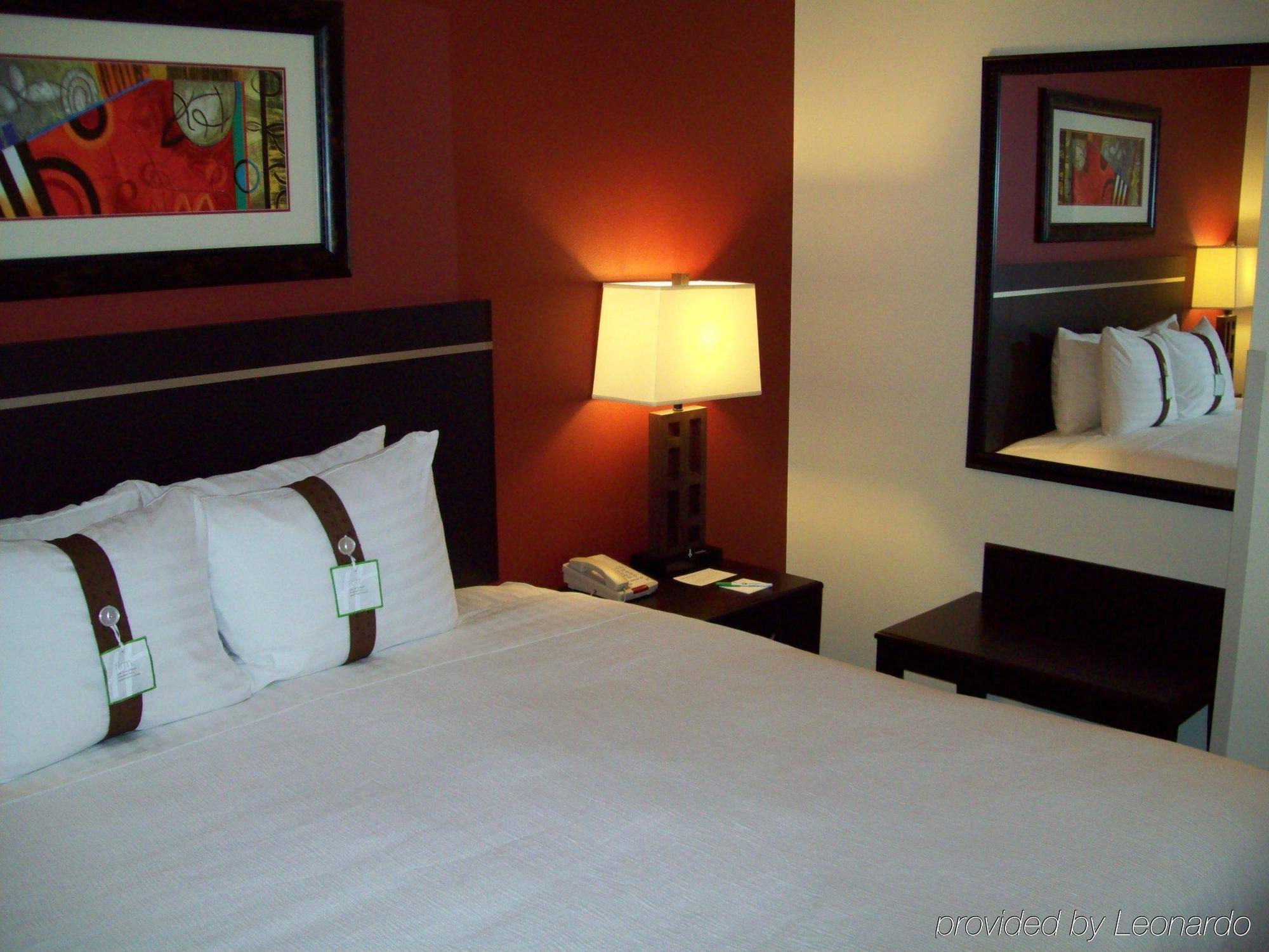 Downtown - Waterpark By Ihg Omaha