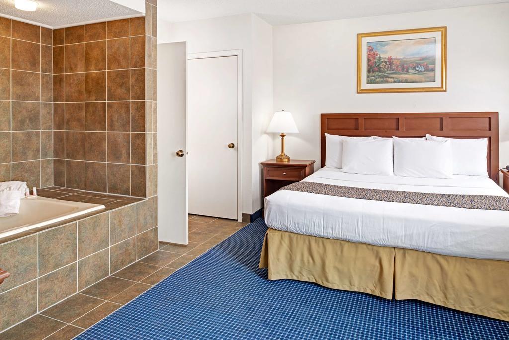 Hotel Baymont & 2*
