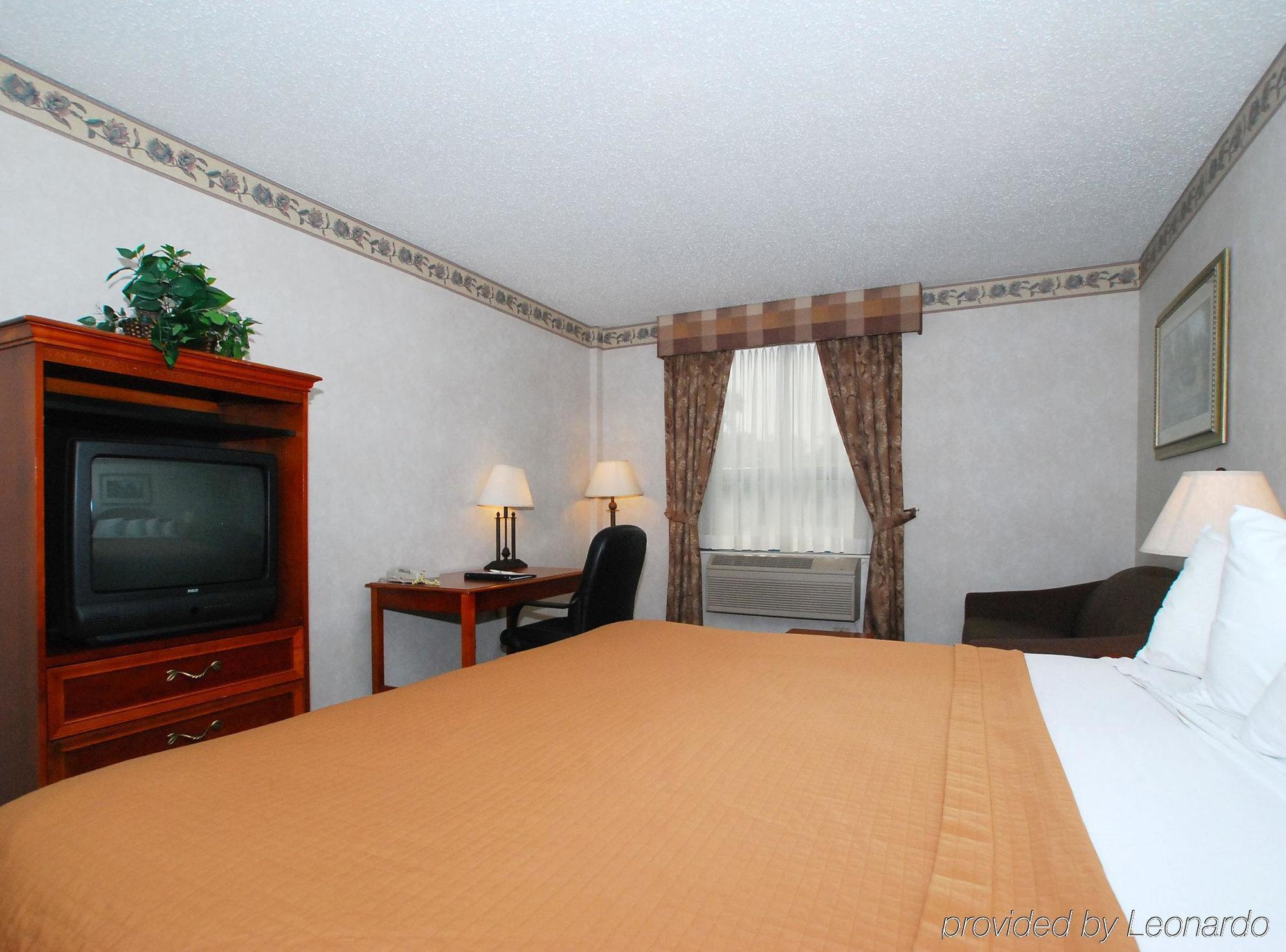 Four Points By Sheraton Midtown 3*