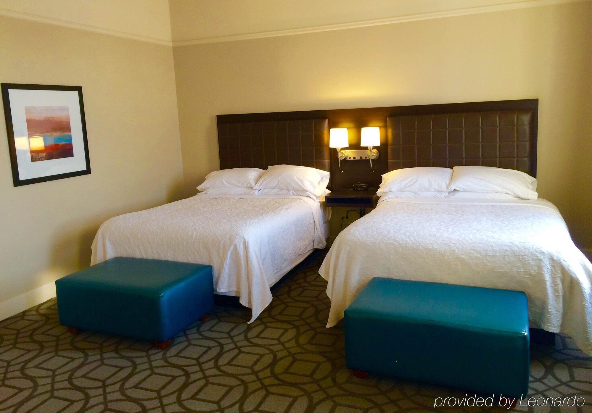 Magnolia Hotel
