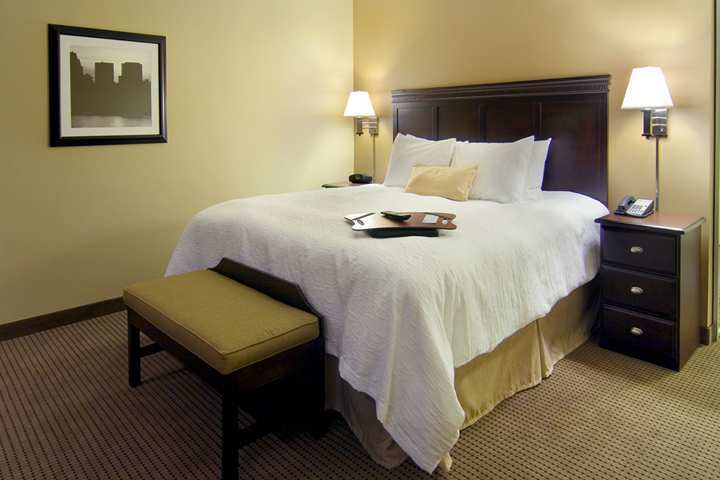 Hampton & Omaha-downtown Hotel