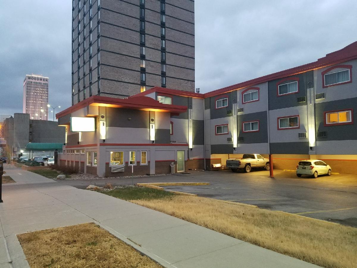 402 Hotel