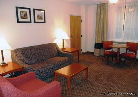 Four Points By Sheraton Midtown Hotel