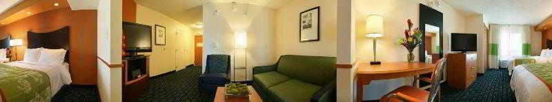 Fairfield & By Marriott Downtown Hotel Omaha