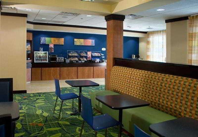 Hotel Fairfield & By Marriott Downtown 3*