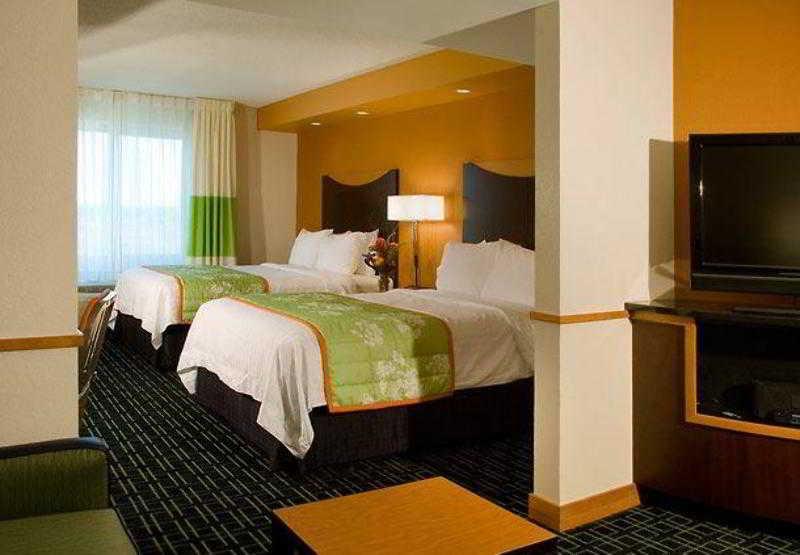 Fairfield & By Marriott Downtown 3*