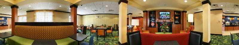 Hotel Fairfield & By Marriott Downtown Omaha