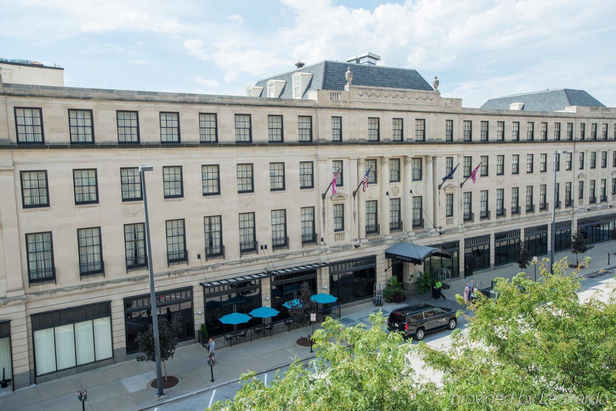 Magnolia Hotel
