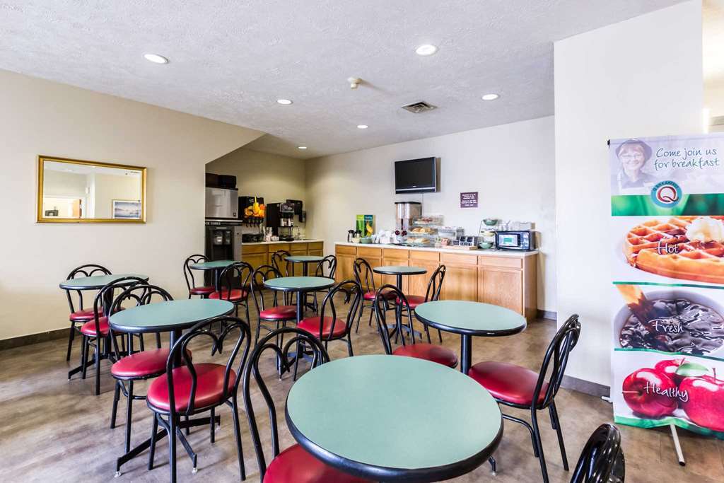Quality & West - Ne Linclon Hotel 2*