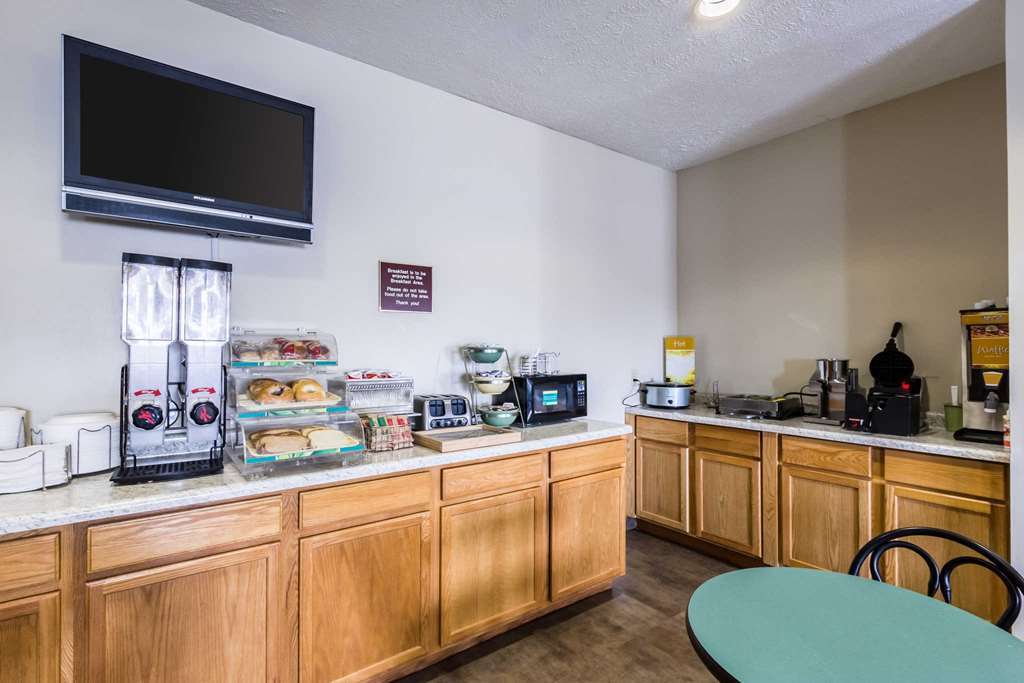 Quality & West - Ne Linclon 2* Omaha