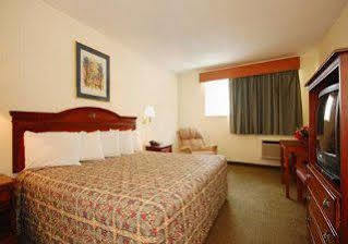 402 Hotel 2*