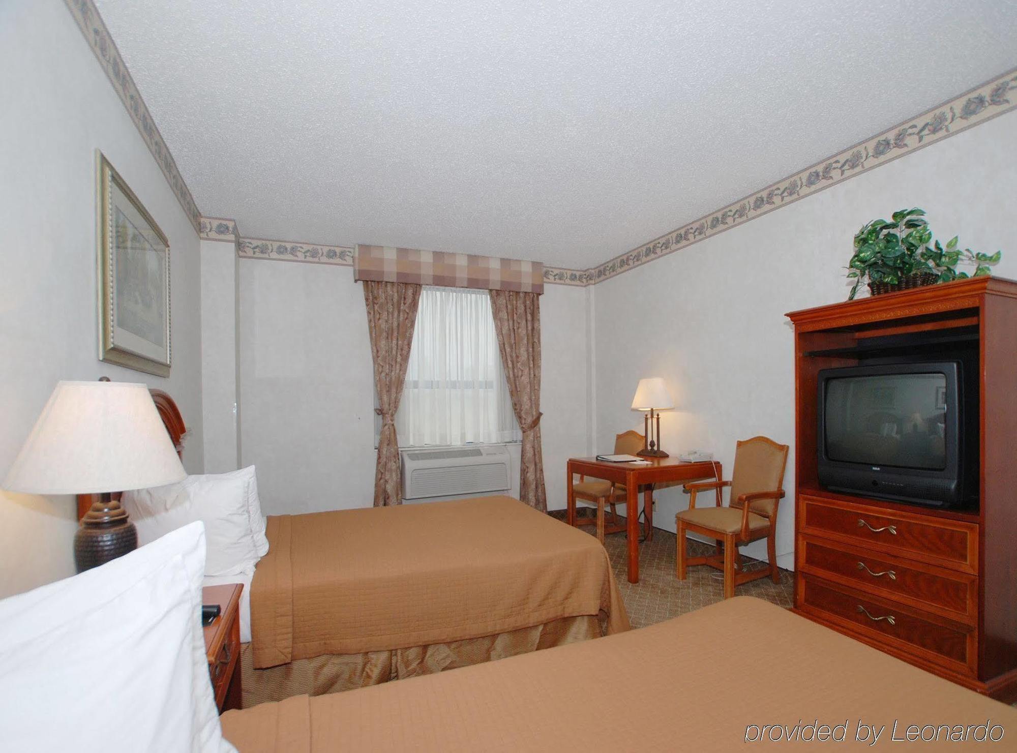 Four Points By Sheraton Midtown Hotel