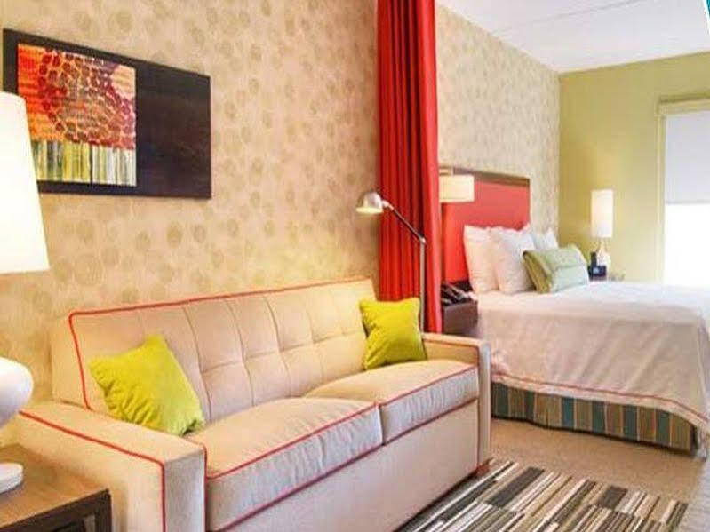 Home2 By Hilton West Hotel 3*