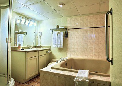 Quality Hotel Omaha
